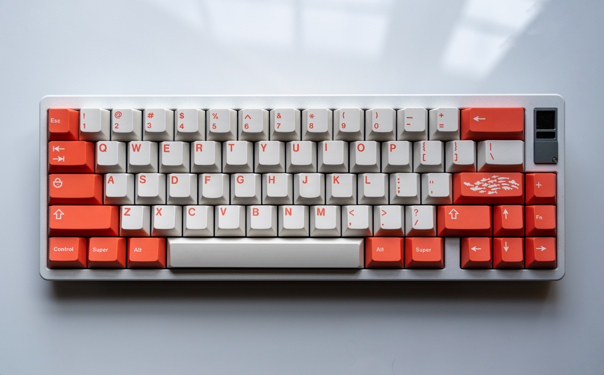 GMK Coral R2